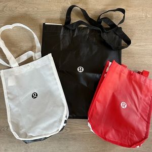 Lululemon reusable bags